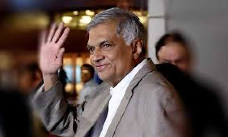 රනිල් අවුරුද්දට පෙර සිංගප්පූරුවේ සිට ශ්‍රී ලංකාවට